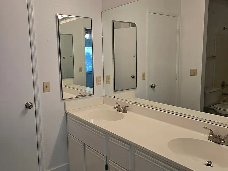 4928 W Westgate Ct — Photo 13