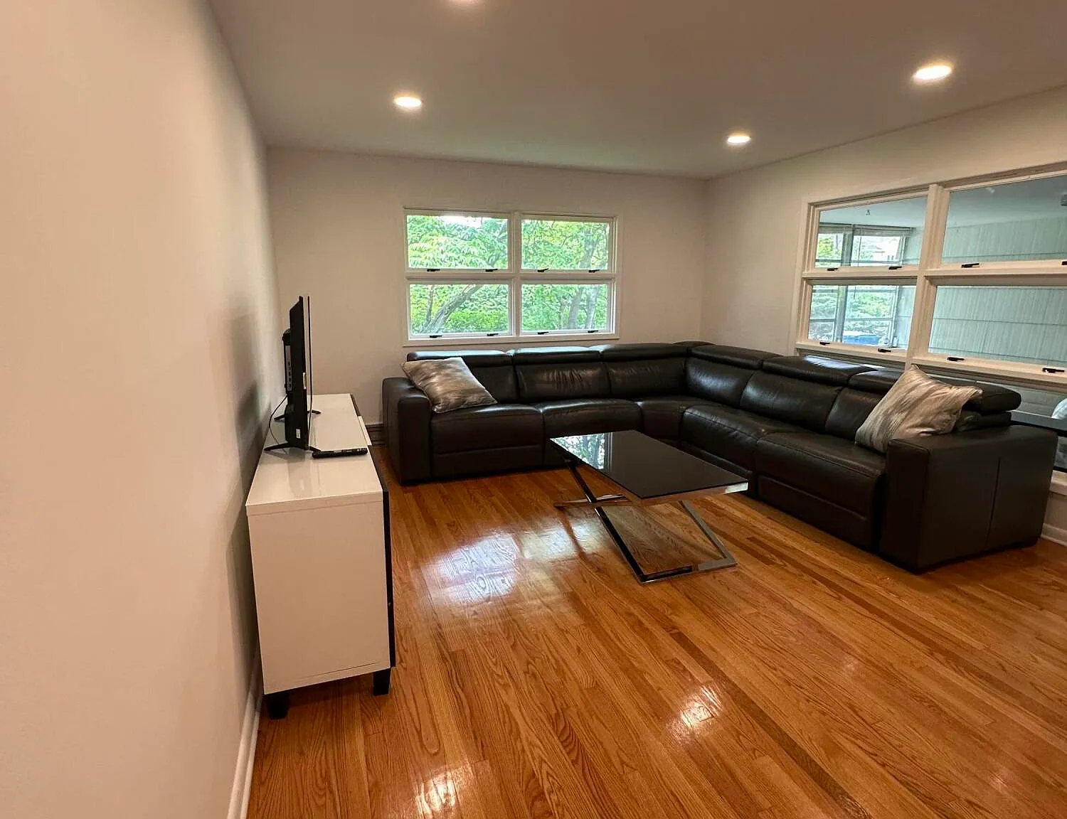 3 bed, 1749 sqft, $2,250 — Photo 3