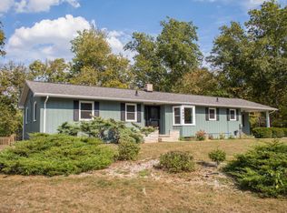 5899 Grand River Dr, Grand Ledge, MI 48837