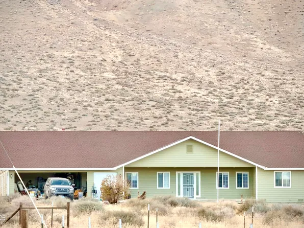 48 Wyatt Dr, Yerington, NV 89447
