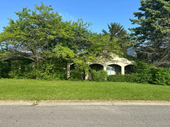 2131 Walnut Hill Park Dr, Columbus, OH 43232