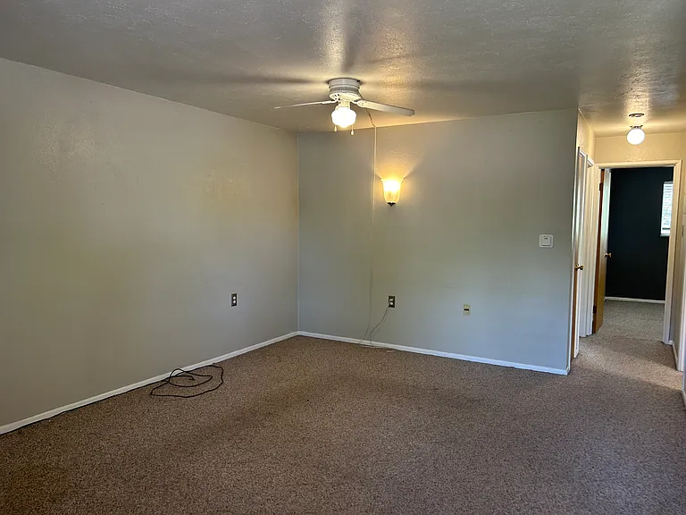 301 Peterson St #211 — Photo 5