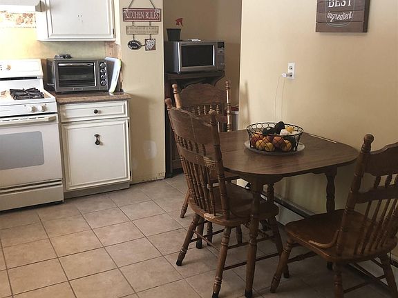 5th image of 12 Braydon Ave