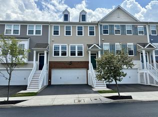1812 Pinnacle Dr, Warrington, PA 18976