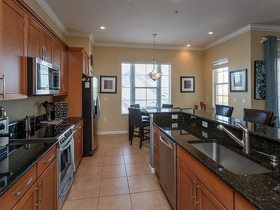 5th image of 4392 Wardell Pl #12-301
