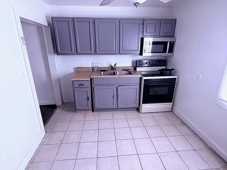 1623 Swatara St #2 — Photo 11