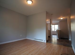 301 3rd St #2, Albany, NY 12206