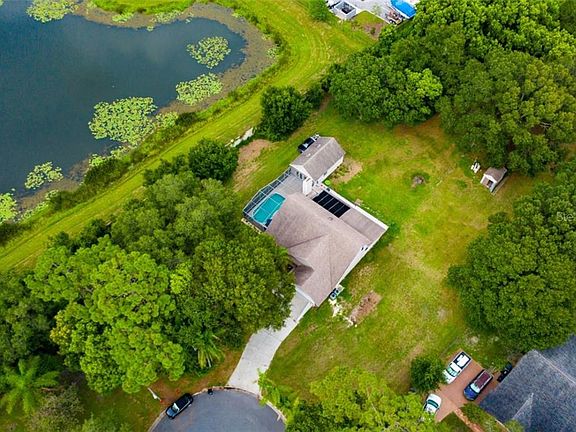 3rd image of 1220 Country Close Dr