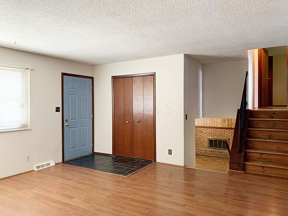 4th image of 2421 Salem Ave