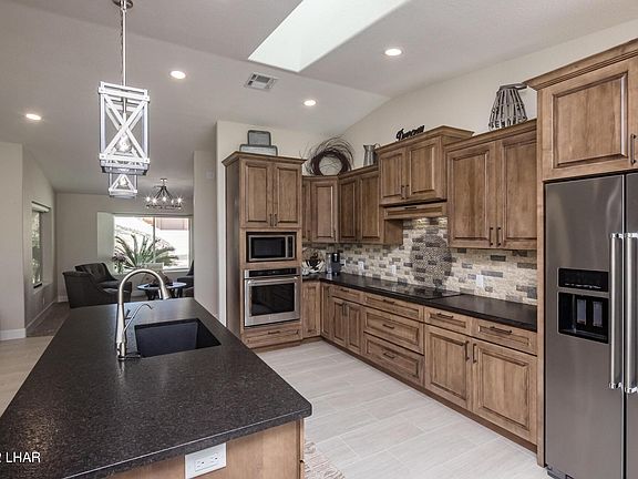 2nd image of 3990 Black Hill Dr