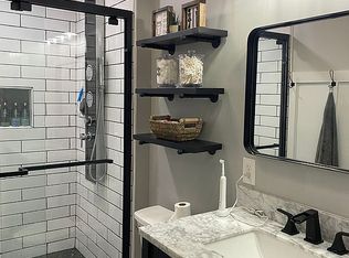 142 Keisha Ln, Calhoun, GA 30701