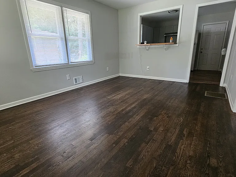 5474 June Dr SW — Photo 3