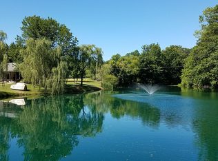 1057 W Bunker Hill Rd, Mooresville, IN 46158