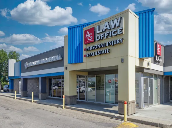 920 36th St NE #202, Calgary, AB T2A 6L8