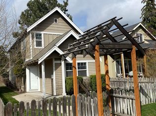 1014 NW Lexington Ave, Bend, OR 97703