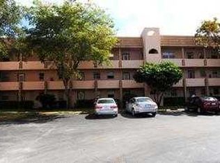 2950 W Sunrise Lakes Dr #209, Sunrise, FL 33322