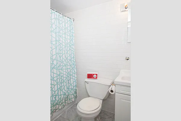 Rented by Stribling | media 27