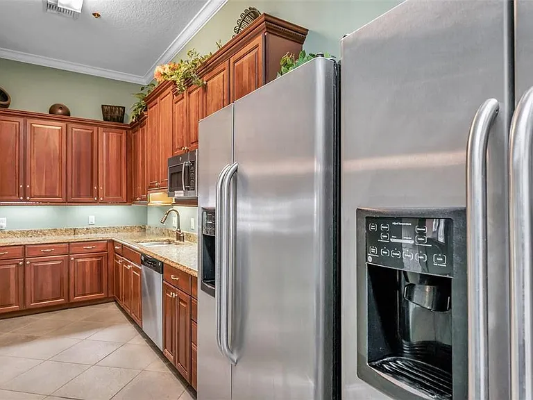 11051 Belle Haven Dr — Photo 60