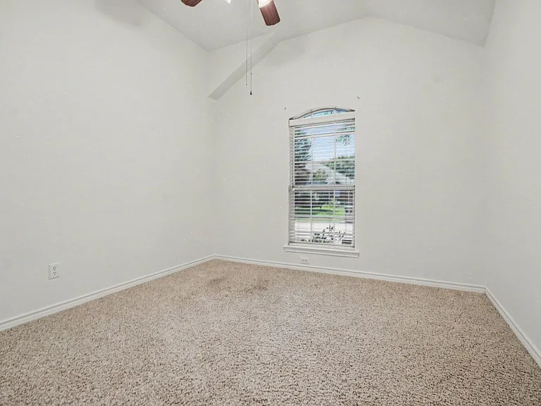 1707 Briarhollow Dr — Photo 34