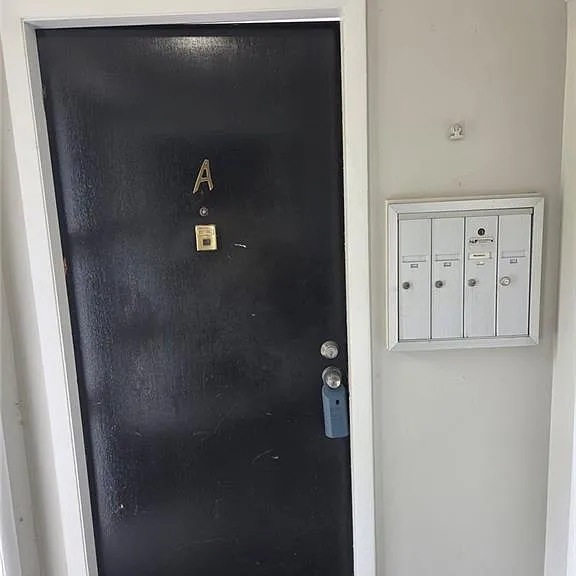 510 Coventry Rd #3A — Photo 3