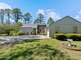 1313 Mona Passage Ct, New Bern, NC 28560