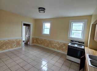601 W 17th St APT A, Erie, PA 16502