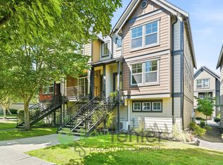 2634 SW Myrtle St, Seattle, WA 98106