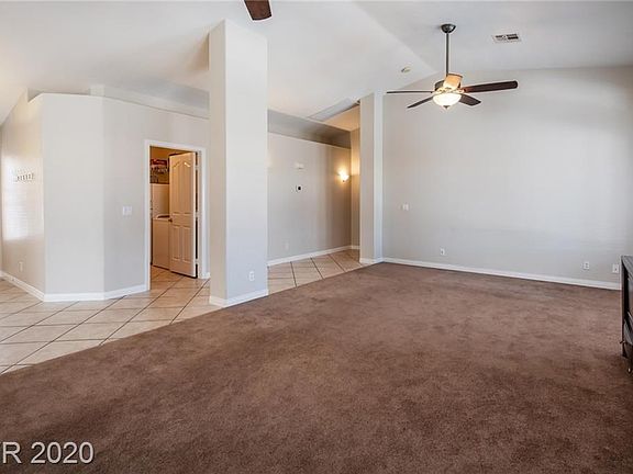 3rd image of 926 Wild West Dr