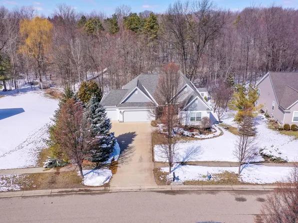 9277 Pine Walk Pass, Linden, MI 48451