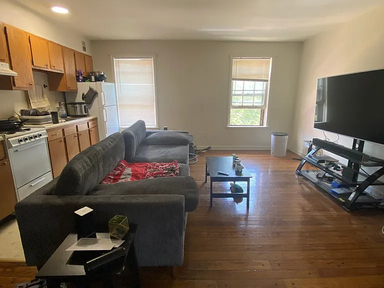 314 N 39th St #5 — Photo 5