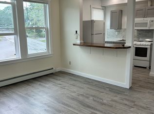 143 State St APT 2A, Bangor, ME 04401