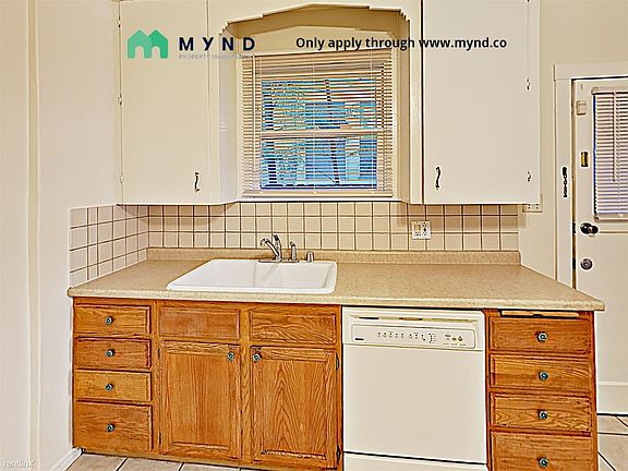 2nd image of 2816 F St APT B