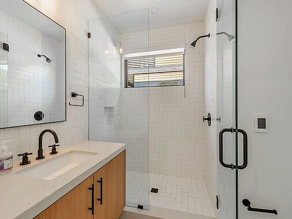 5th image of 252 Palisades Cir #25