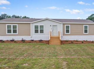 815 Tri County Rd, Graceville, FL 32440