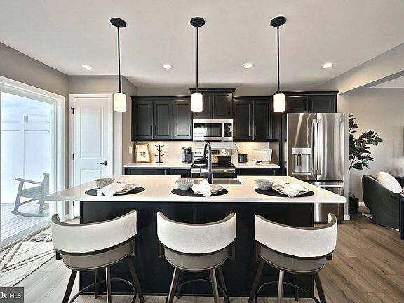 3rd image of 712 Fawn Way Lot 6