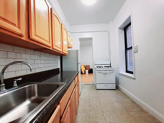 Rented by BRICK & GALO REALTY CORP | media 2