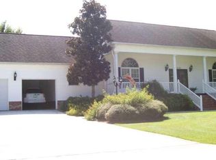 1530 Cedar Ave, Moncks Corner, SC 29461