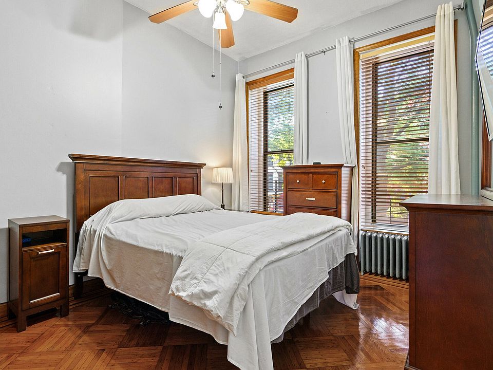 1st image of 253 Vernon Ave #4