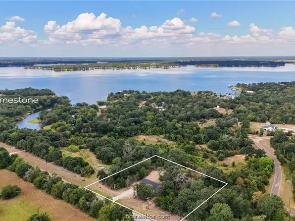 5506 County Road 366, Marquez, TX 77865
