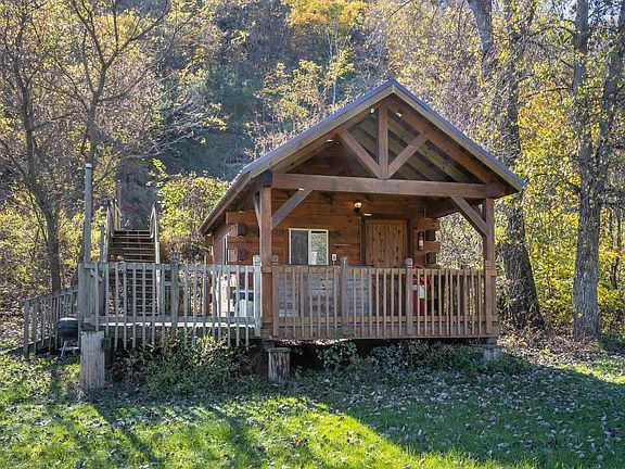 2nd image of 855 US Highway 61