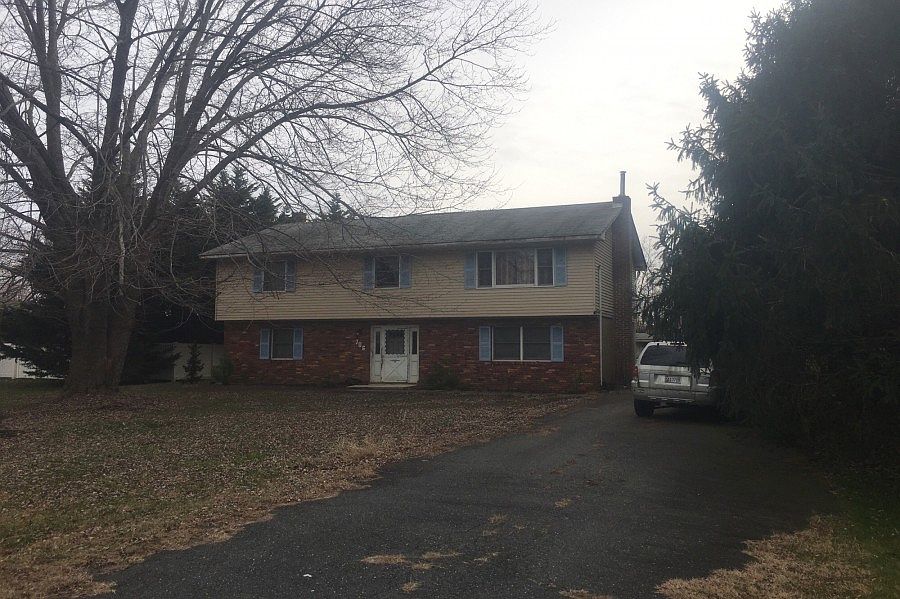 2nd image of 706 Kimberly Way
