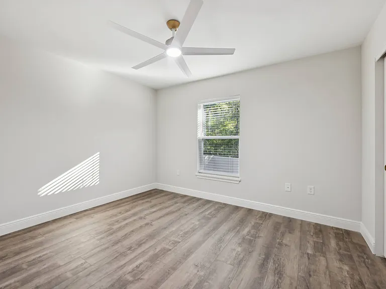 10675 N Adler Dr — Photo 25