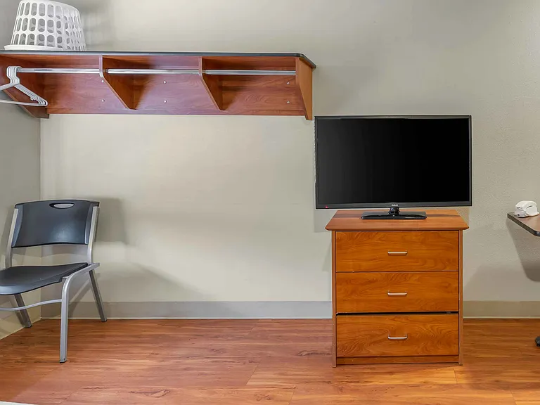 Studio Suite - 2 Full Beds