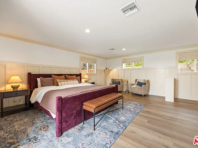 107 Alto Dr — Photo 18