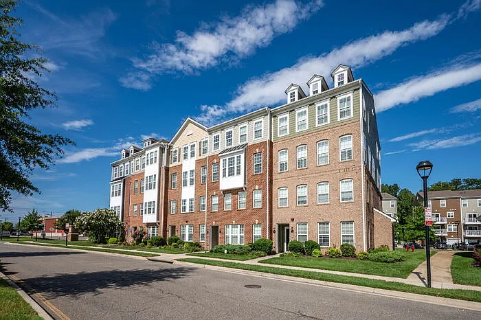 4204 Bon Secours Pkwy #B