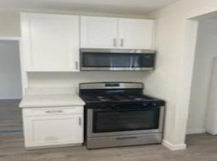 5918 York Blvd, Los Angeles, CA 90042
