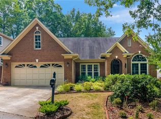 135 Wellesborough Rd, Winston Salem, NC 27104