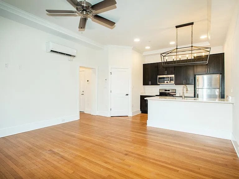 4 E Church St #302 — Photo 11