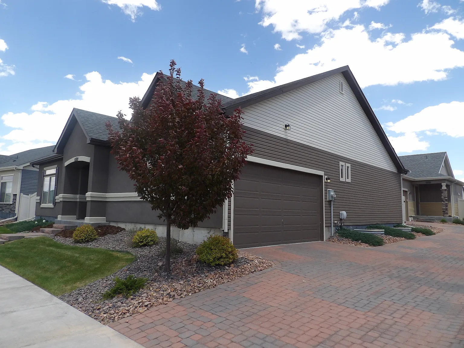 3 bed, 3232 sqft, $2,600 — Photo 3