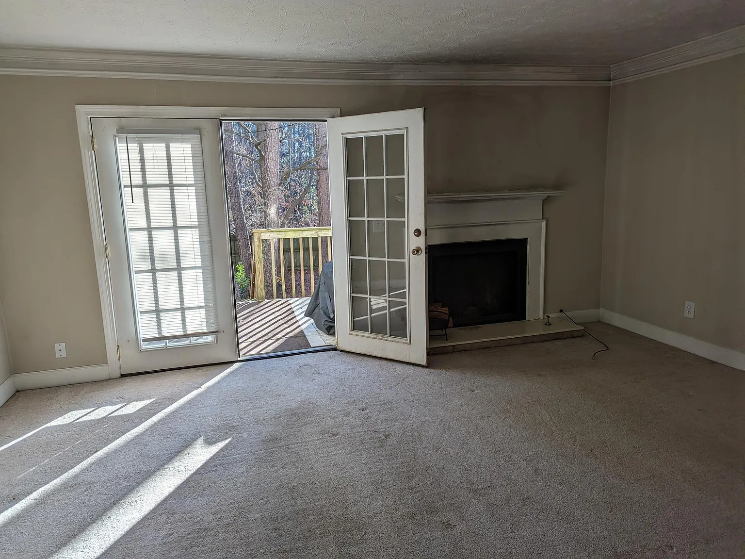 2 bed, 2.5 bath, 1152 sqft, $1,500 — Photo 2